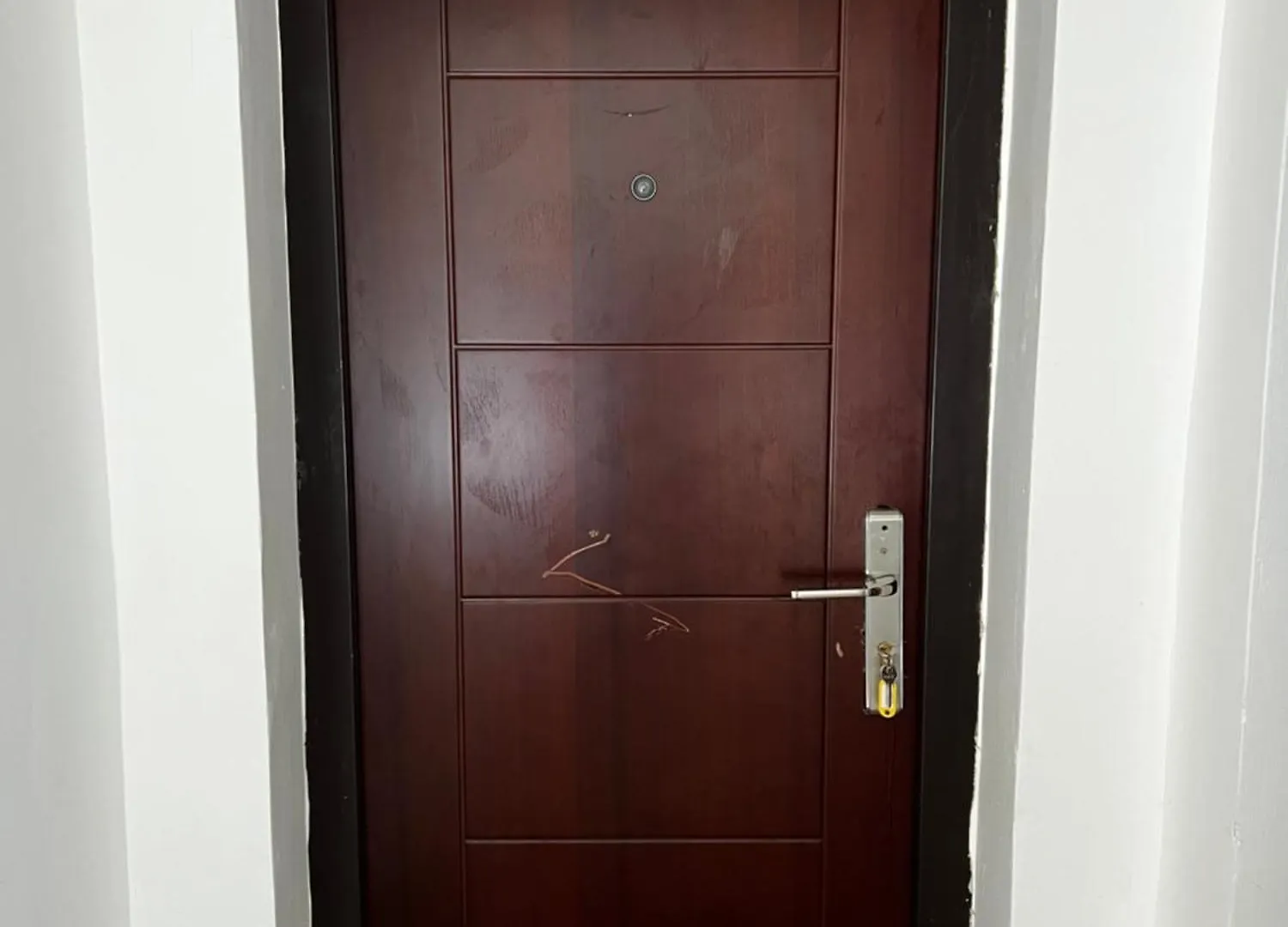 Apartment 106 ドゥラス